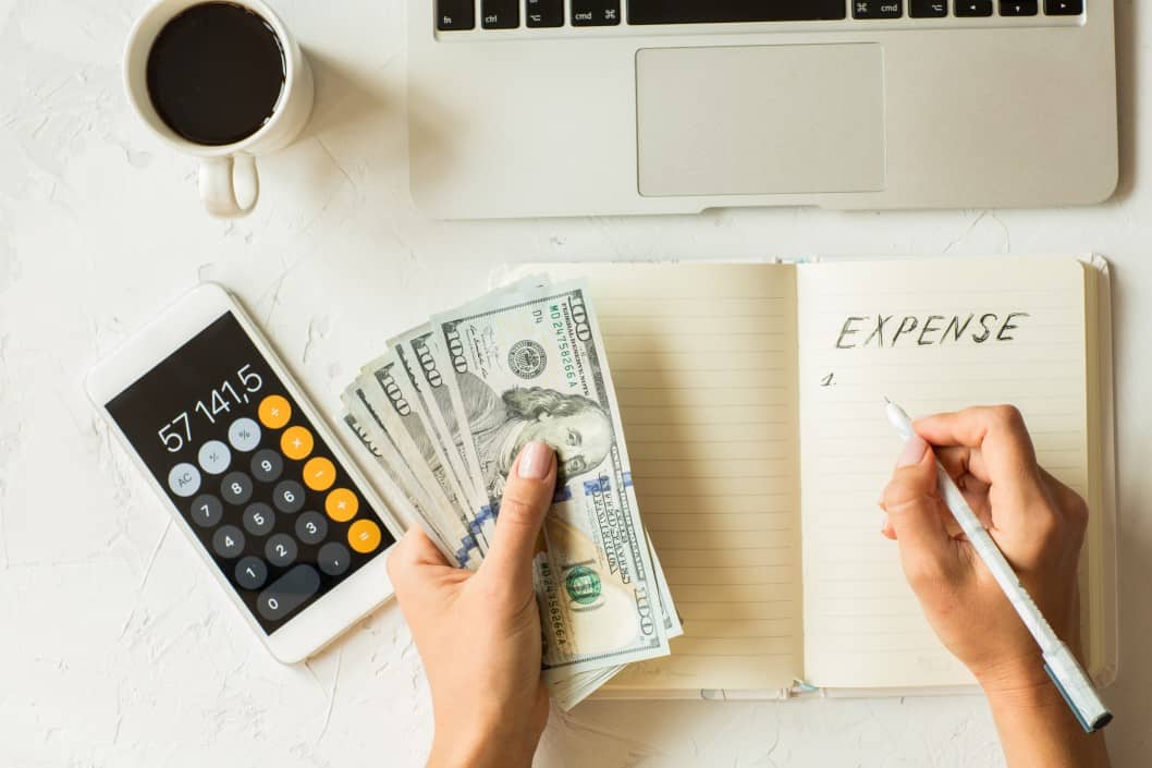 habits of people who pay off debt fast