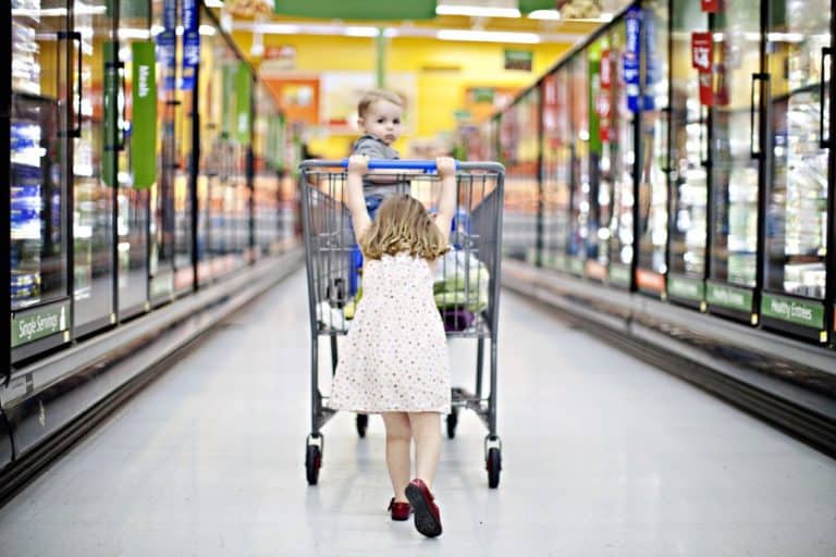 How to Save Money on Groceries - 3 Tips